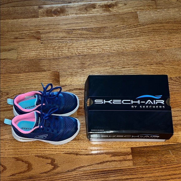 Skechers Kids' Navy and Pink Sneakers - Picture 1 of 10